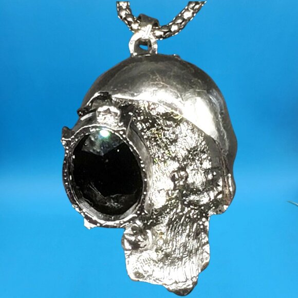 Black Crystal Skull Pendant Necklace Rhinestone Gift Boxed Goth Punk Jewelry - Picture 7 of 9